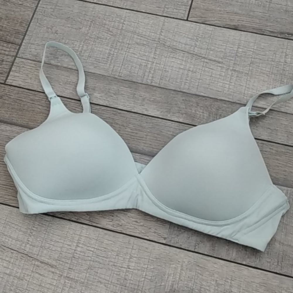 Nursing bra wire free